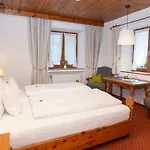 Gaestehaus Sonnenheim 3*