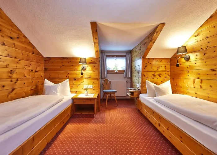 Gaestehaus Sonnenheim Penzion Mittenwald