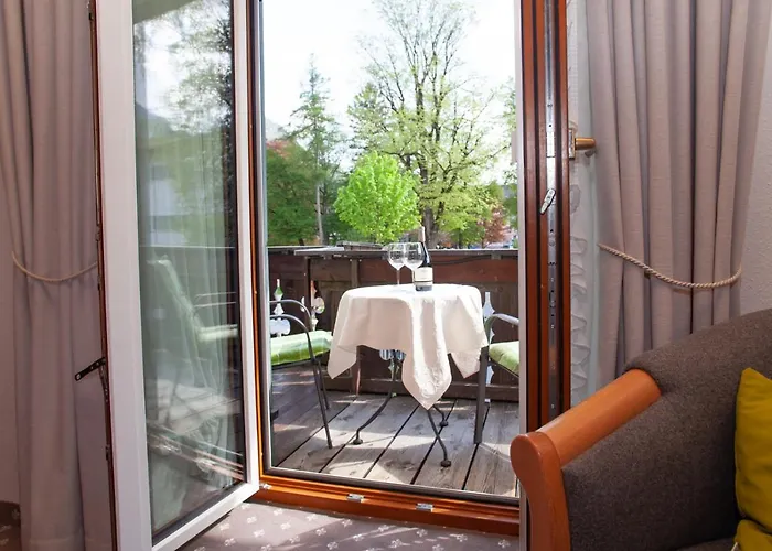 Gaestehaus Sonnenheim Penzion Mittenwald