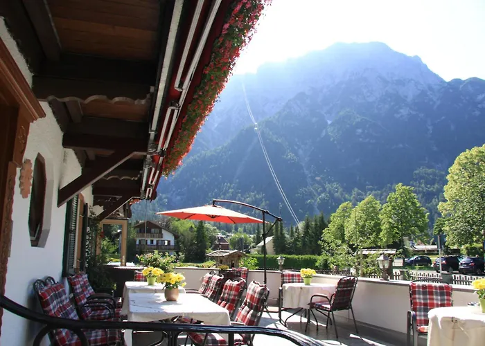 Gaestehaus Sonnenheim 3* Mittenwald