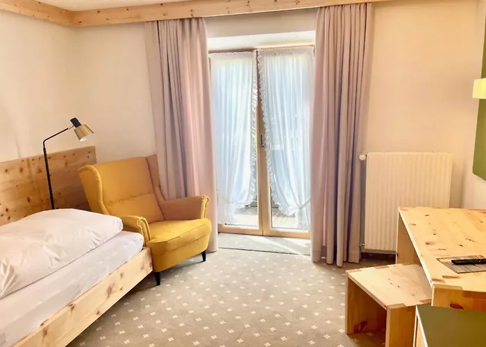 Penzion Gaestehaus Sonnenheim Mittenwald