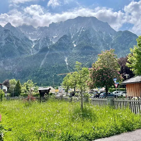 Guest house Gaestehaus Sonnenheim Mittenwald