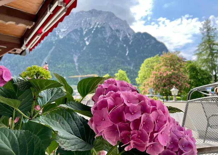 Gaestehaus Sonnenheim Gasthuis Mittenwald